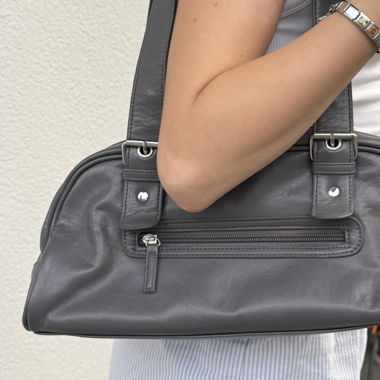 Graue trendy Handtasche/Schultertasche