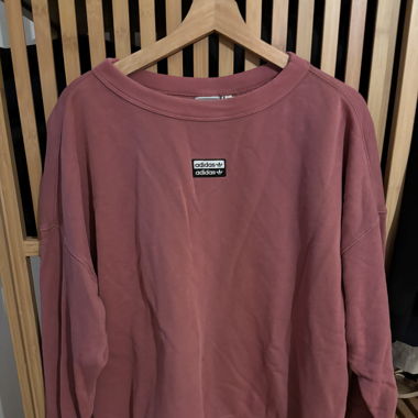Adidas sweater