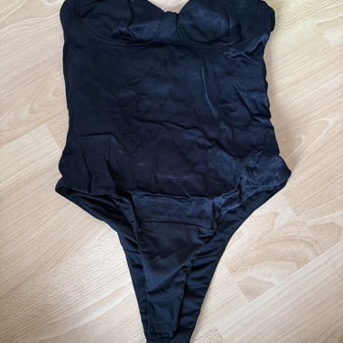 Body contenitivo nero