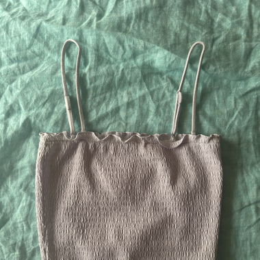 Levi’s pastel purple top