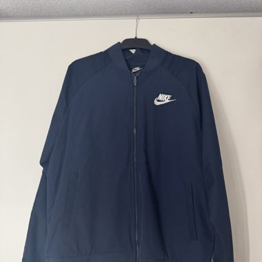 Nike Jacke – Größe XL