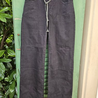 Zac&Zoe Jeans mit elastischem Bund in Schwarz