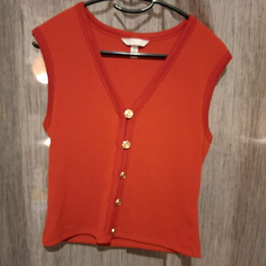 Gilet rosso senza maniche