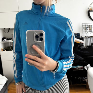 Adidas Jacke eng