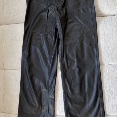 Pantaloni ZARA in ecopelle nera EU 36