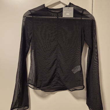 Uniqlo x Mame Kurogouchi Mesh Top