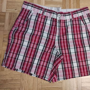 Short homme, taille 10, Faded Glory