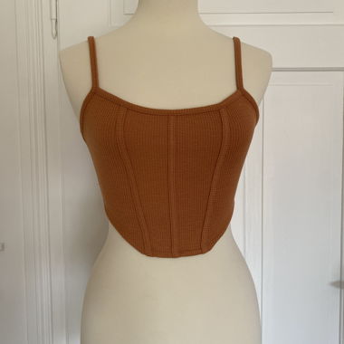 brown top