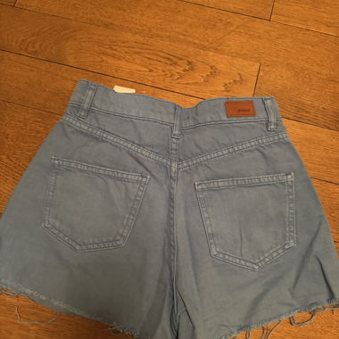 Subdued Shorts