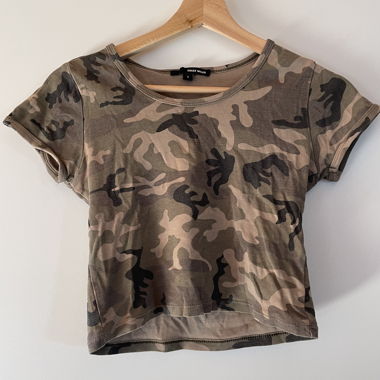 Crop top camouflage Tally Weijl