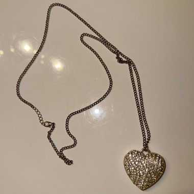 Heart Necklace with Rhinestones