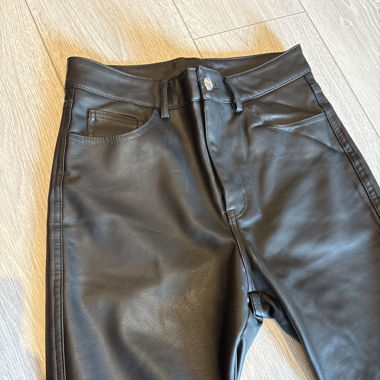 Pantalon cuir 