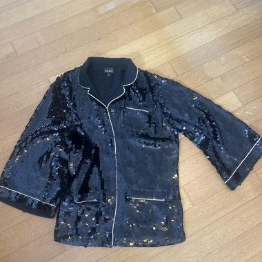 Giacca nera con paillettes 