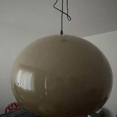 Lampada a sospensione in plastica
