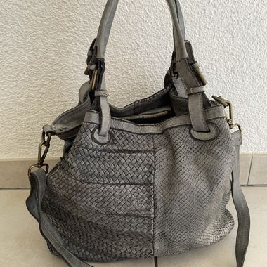 Genuine leather bag