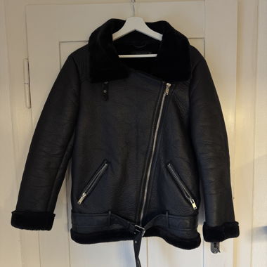 Zara Kunstlederjacke