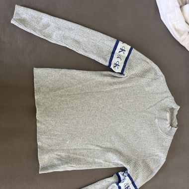 CalvinKlein-pulli