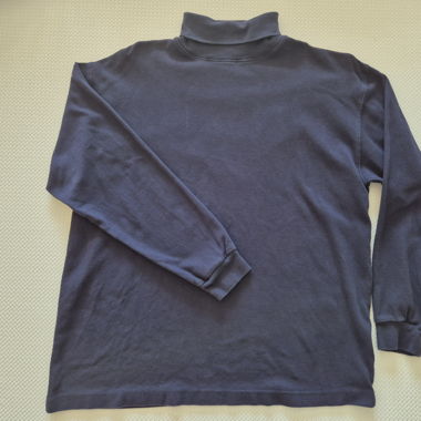Col roulé bleu marine