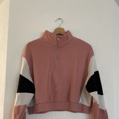 Cropped Pullover