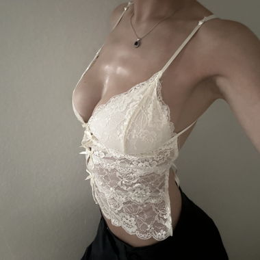 Haut en dentelle sans dos par Princess Polly
