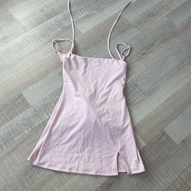 Hellrosanes Trägerkleid