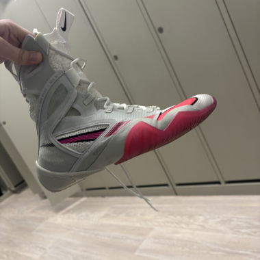 Nike High-Top Sportschuhe weiss/pink
