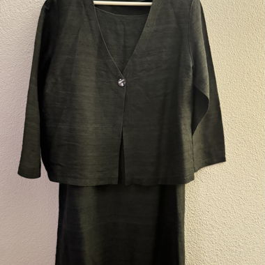 Abito di Seta Nero con Giacca