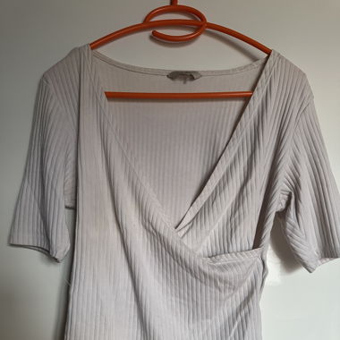 T-shirt cache-cœur blanc