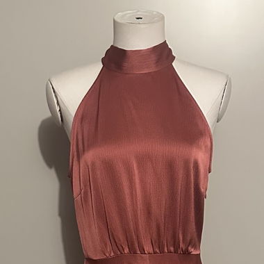 Robe à bretelles style col châle Samsøe