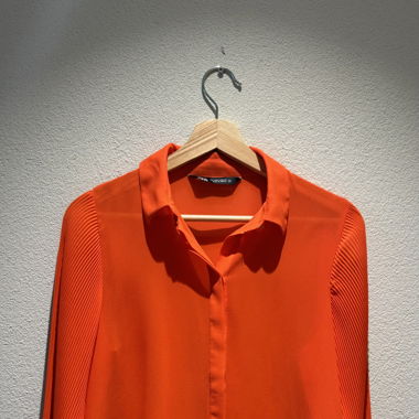 Elegant Zara shirt 