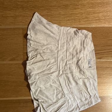 Rock mit Shorts darunter