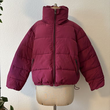 Stylische Pufferjacket in Berryred,Warm und Modern