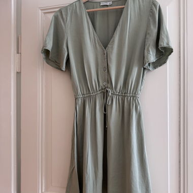 Stradivarius Sommerkleid Grösse S