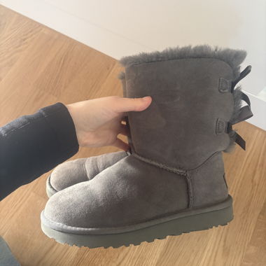 UGG Bailey Bow