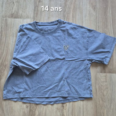 2 T-shirt 14 anni