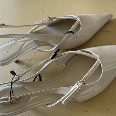 Zara Scarpe Slingback in vernice