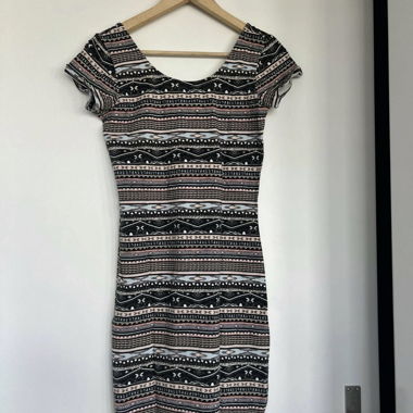 Short-Sleeve Dress Size S