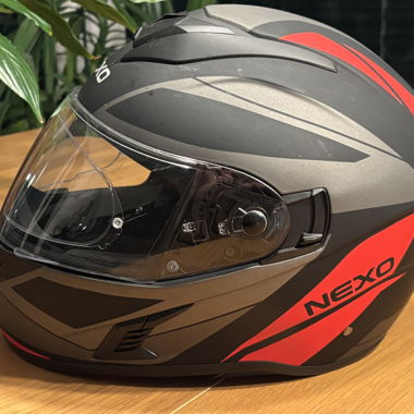 Nexo helmet like new