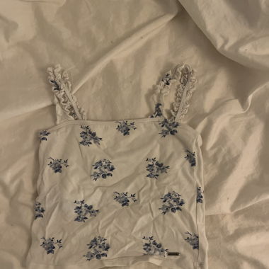 Hollister Top
