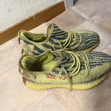 Yeezy Boost 350 V2 'Semi Frozen' Sneakers