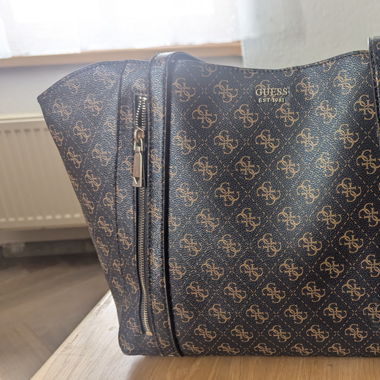 Guess Tasche