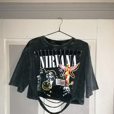 Crop Top Nirvana