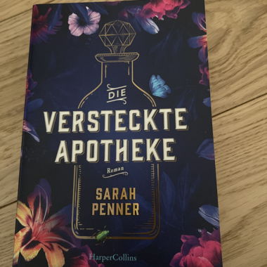 DIE VERSTECKTE APOTHEKE