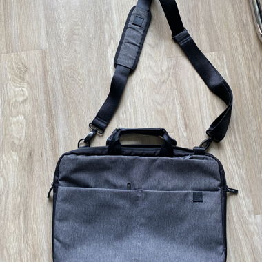 Sac bandoulière pour ordinateur portable HP