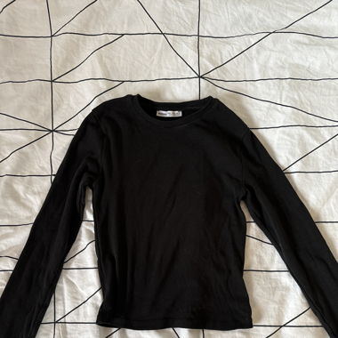 Basic long sleeve
