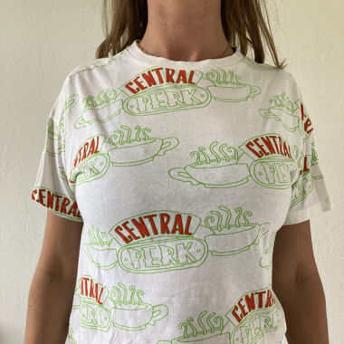 T- shirt (friends - central perk)