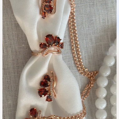Complete set size 56