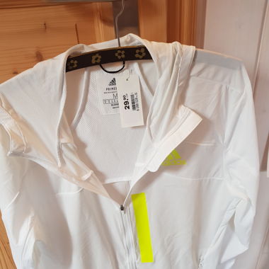 Leichte Jacke