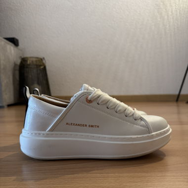 Alexander Smith Sneakers