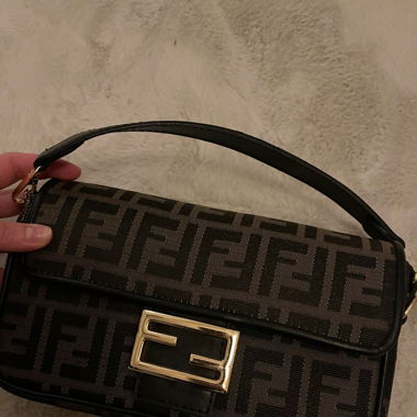 Fendi Baguette Tasche